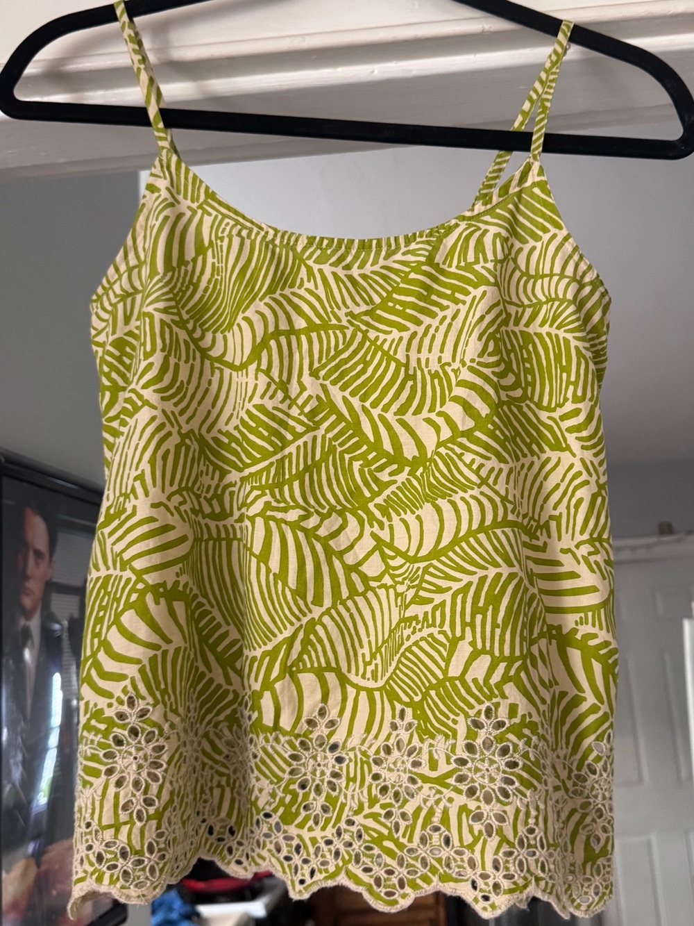 Anthropologie only hearts tank top green tan cut out boho cropped leaf pattern